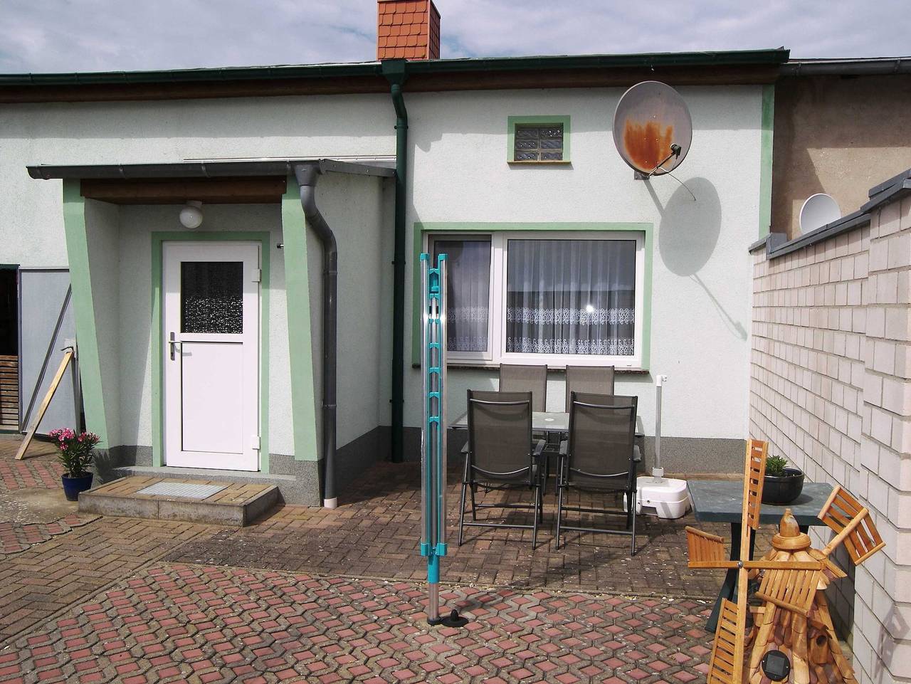 Ganze Ferienwohnung, Ferienwohnung Raddatz in ruhiger Lage nur 5km zum Strand - Ferienwohnung Raddatz in Ulrichshorst, Korswandt