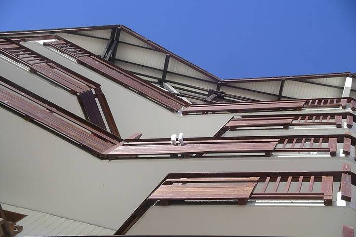 Appartement de vacances pour 6 personnes, avec sauna ainsi que balcon et piscine