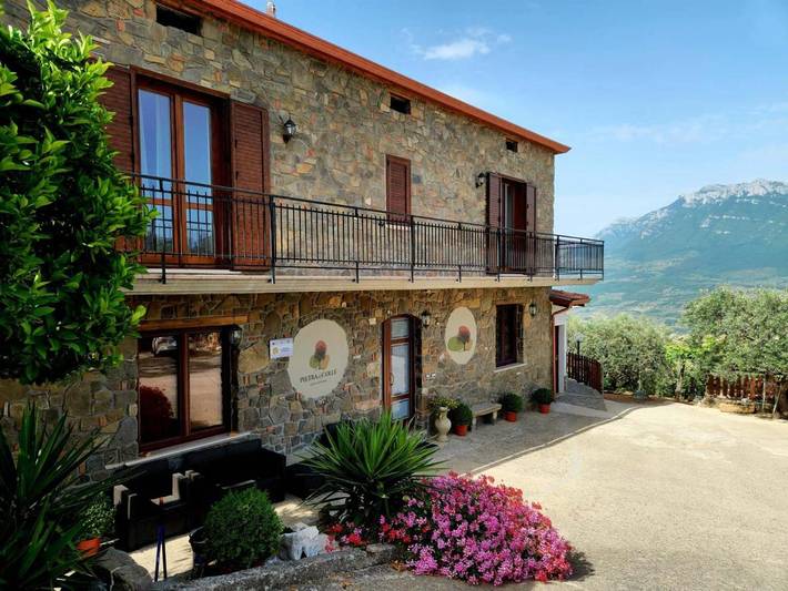 Casa vacanza per 2 persone, con Terrazza e Giardino nonché Panorama a Altavilla Silentina