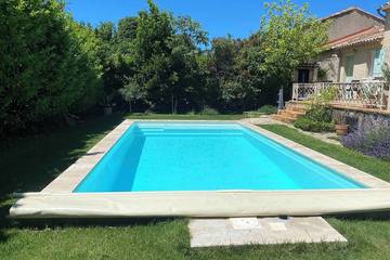 Cottage pour 6 personnes, avec jardin et terrasse à Rognonas