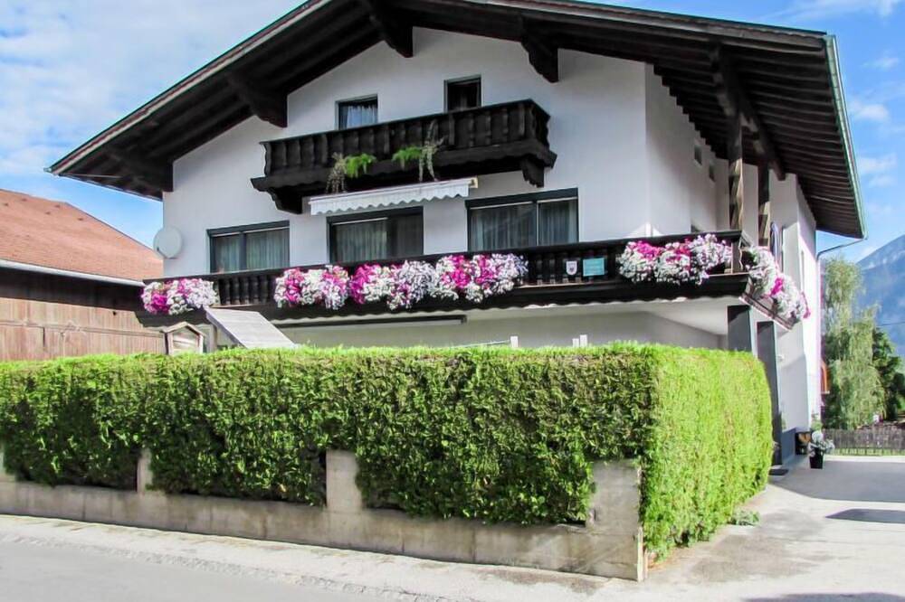 Geheel appartement, Haus Zimmermann in Stubai Alps, Axams