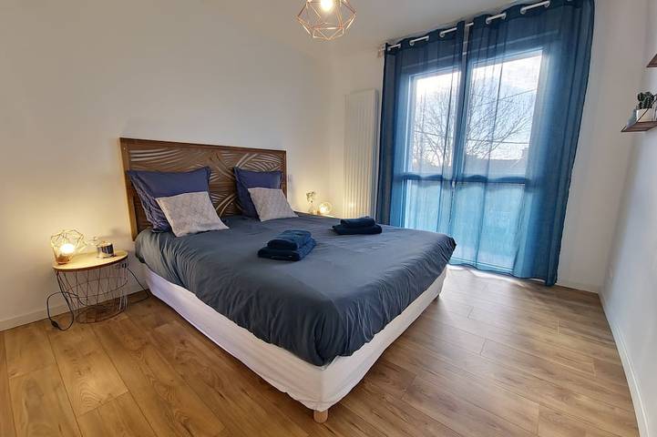 Location de vacances pour 12 personnes, avec jardin et terrasse dans Trévignon - 2