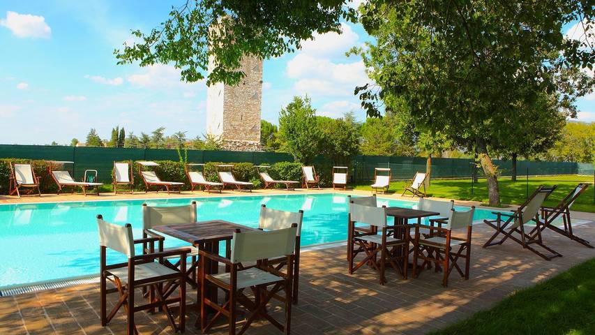 Apartamento de vacaciones para 3 personas, con piscina y jardín - 1