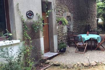 Gîte pour 6 personnes, avec jardin à Saint-Julien-le-Petit