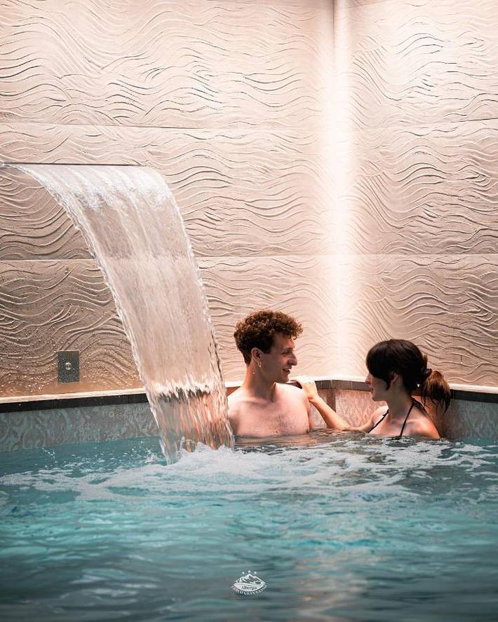 Appartamento per 2 persone, con sauna e piscina nonché idromassaggio e balcone in Gran Sasso