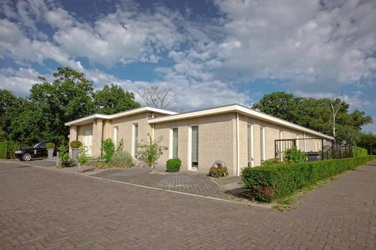 Deluxe Room (2 Adults + 1 Child) in Eindhoven, Brabancja Północna