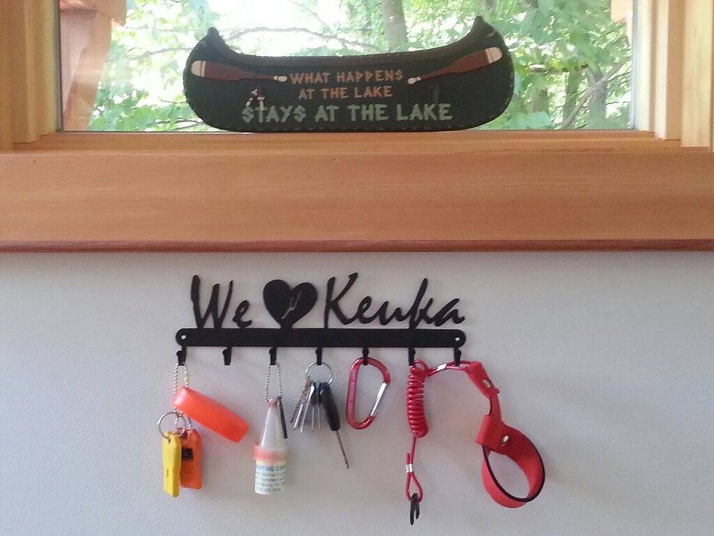 Zeitgenössische Lakefront Home in Keuka Lake