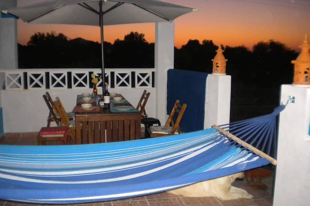 Privater Pool, Grill, Wi-Fi, Klimaanlage, 10 m Albufeira, Zoomarine in Algoz, Faro Distrikt