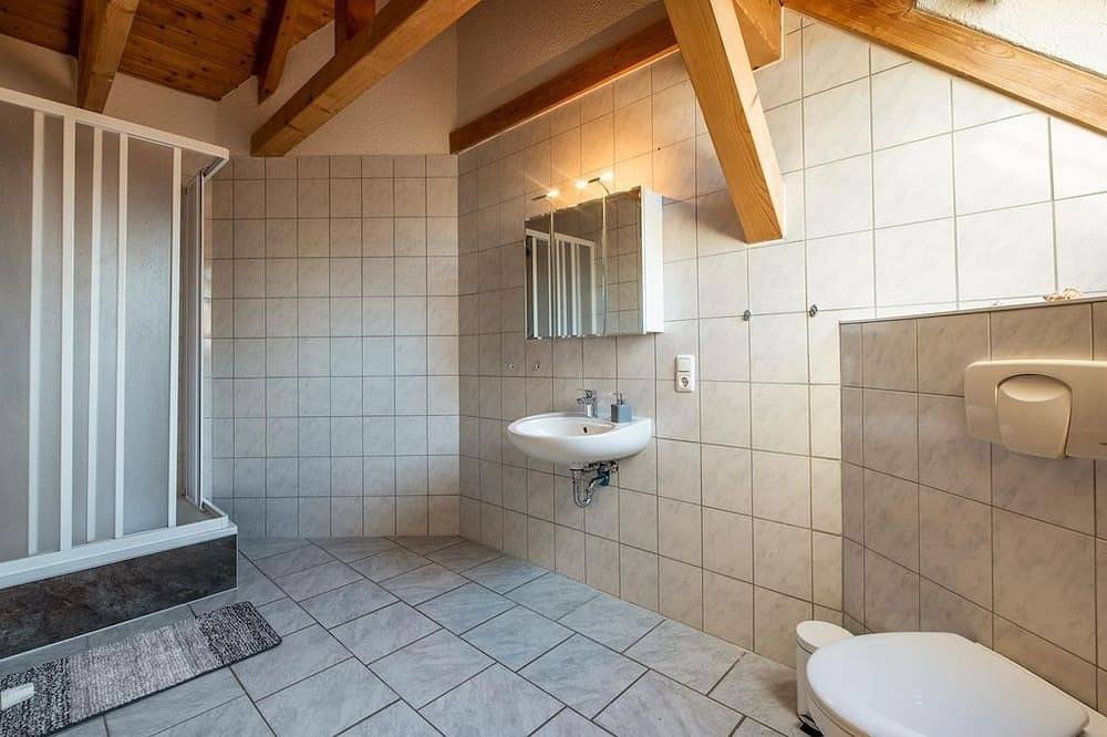 Ganze Wohnung, Susis Ferienwohnungen - Appartement/Fewo in An der Poststraße, Saale-Unstrut