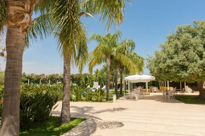 Hotel für 2 Personen, mit Garten und Pool