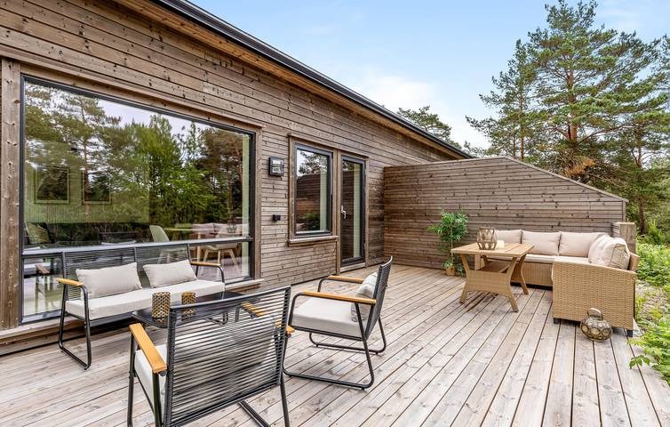 Ferienhaus für 9 Personen mit Terrasse in Risør