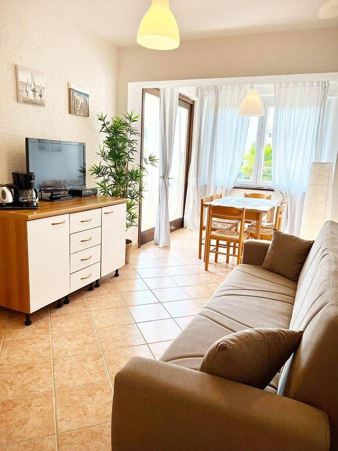 Ferienwohnung für 4 Personen, mit Terrasse in Funtana - 3