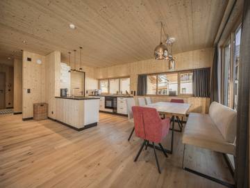 Ferienhaus für 8 Personen in Lechtaler Alpen, Bichlbach, Bild 2