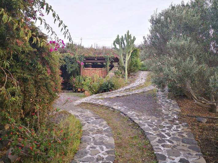 Chalet para 2 personas, con piscina además de vistas y jardín en La Palma - 3