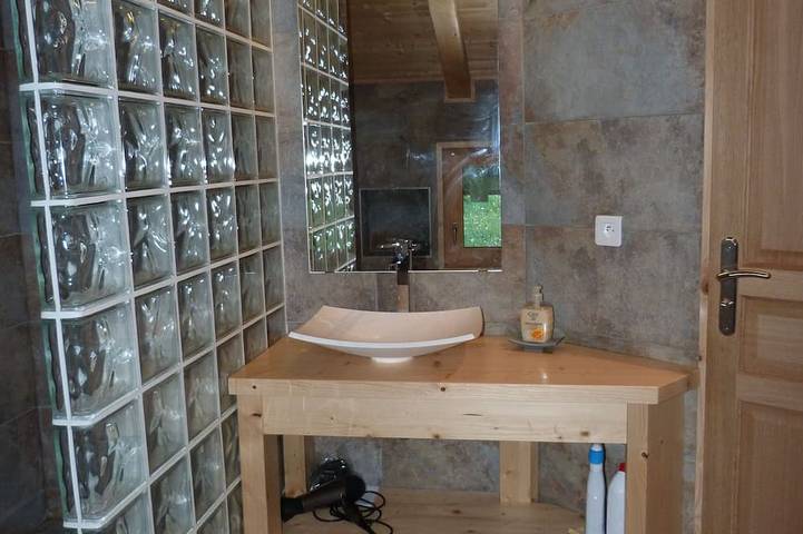 Chalet à la Giettaz tout confort aux pieds des pistes in La Giettaz, Région d'Albertville