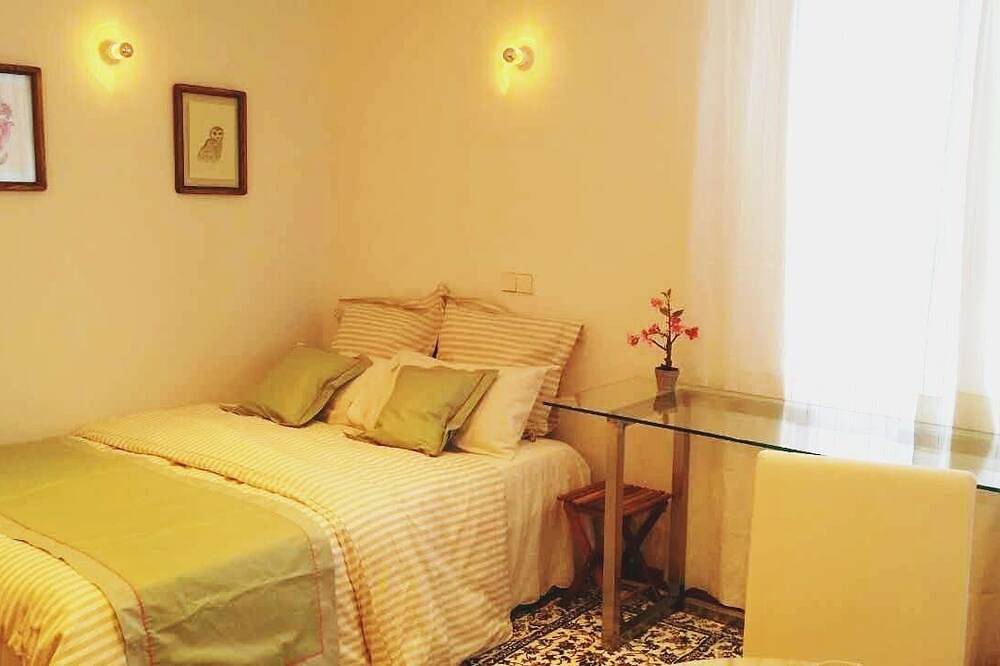 Appartement De Vacances pour 2 Personnes dans Versailles, Yvelines