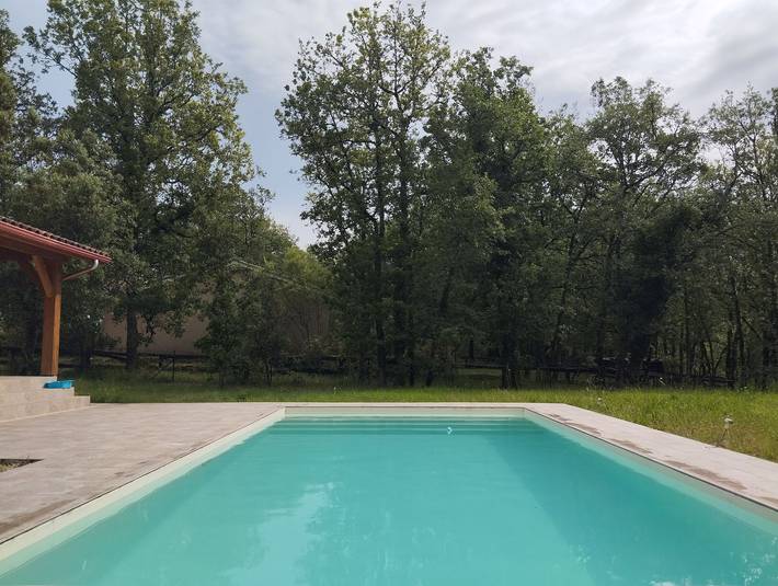 Gîte pour 6 personnes, avec piscine, adapté aux familles à Peyrillac-et-Millac - 2