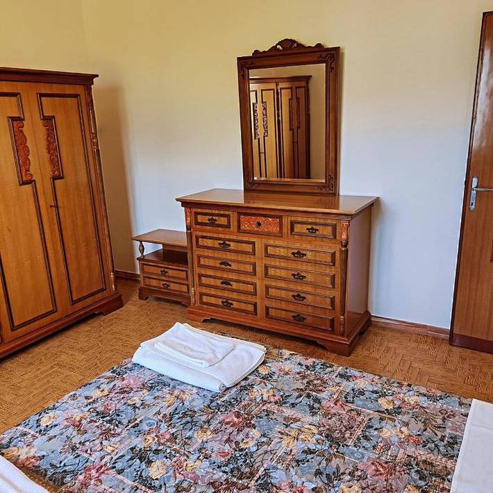 Ferienwohnung für 5 Personen, mit Balkon und Terrasse sowie Garten und Ausblick in Sorico