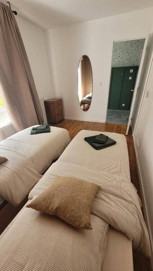 Location de vacances pour 4 personnes, avec jardin à Bohal - 2