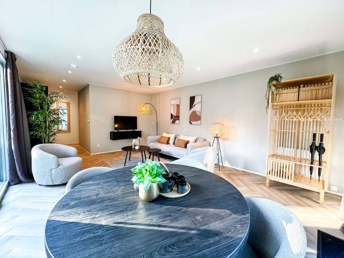 Ukiyo I Ontspannen in Modern Huis met Tuin in Ermelo, Veluwe