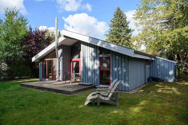 Ferienhaus für 4 Personen, mit Whirlpool und Terrasse sowie Garten und Sauna in Mirow - 2
