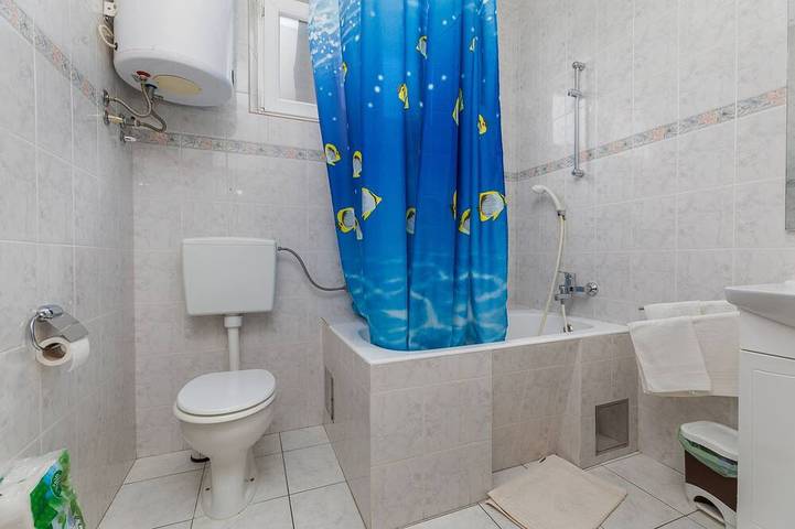 Apartamento entero, Apartamento para dos personas con balcón y vista al mar Podgora, Makarska in Podgora, Rivera de Makarska
