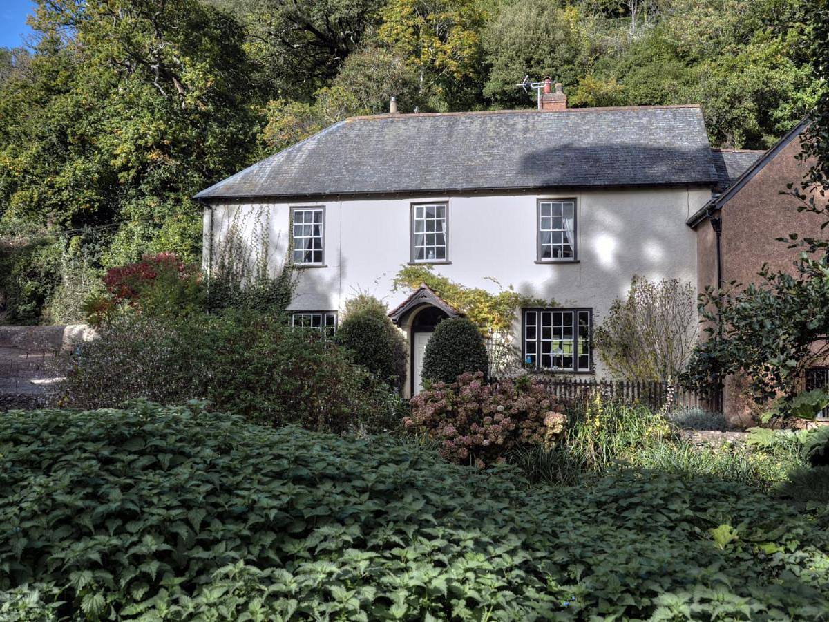 Twin Room with Private External Bathroom in Somerset