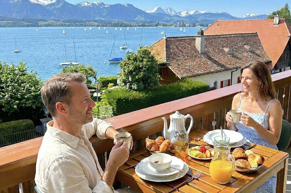 Ganze Wohnung, Concierge, Lake Thun/Alps Scenic Views by Swisshut in Hilterfingen, Thunersee