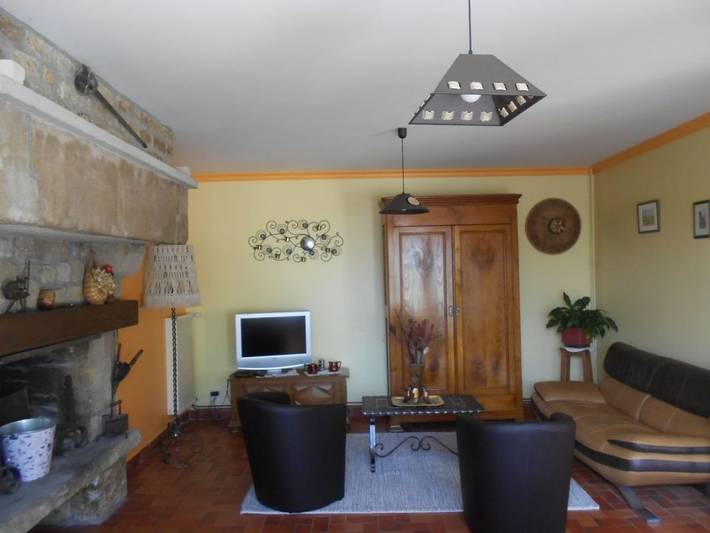 Gîte pour 5 personnes, avec jardin, animaux acceptés à Jugon-les-Lacs - 3