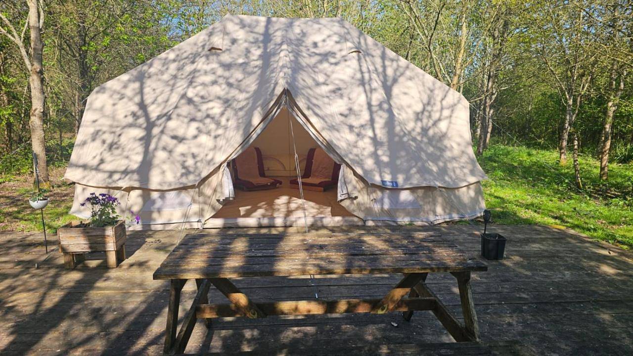 Budget Double Room in South Barrow, Somerset
