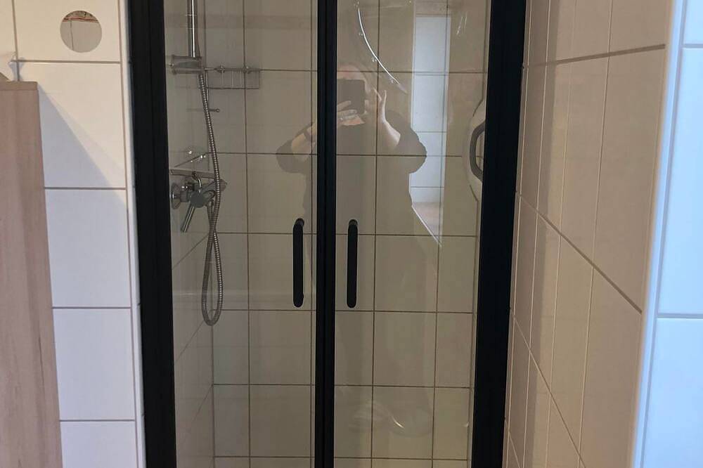 Ganze Wohnung, Ferienwohnung Maria - 4-Bett-Ferienwohnung Du.oder Bad/Wc, 2 Schlafräume in Wimbach, Osteifel
