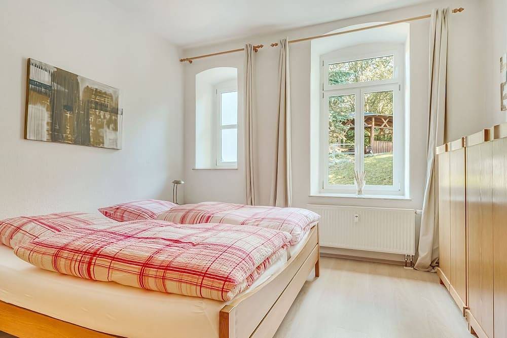 Wohnung mit großer Gemeinschaftsterrasse in Grünhainichen, Erzgebirge