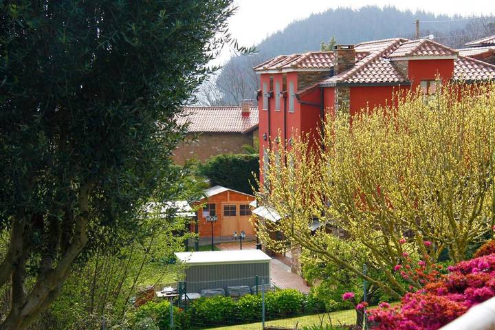 Hotel para 2 personas, con Balcón y Terraza además de Jardín y Vistas en Pravia - 4