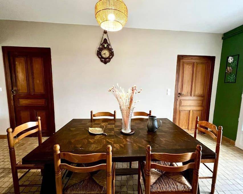 Three-Bedroom House in Vicq, Région de Montluçon