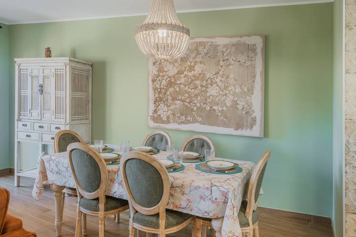 Apartamento entero, Apartamento 'El Rincón De La Naturaleza-3 Dormi' con piscina privada, Wi-Fi y aire acondicionado in Roda de Eresma, Provincia de Segovia