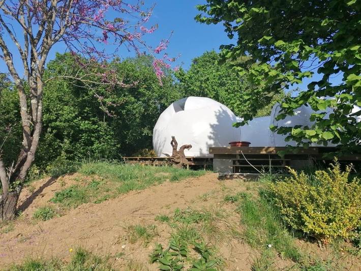 Location de vacances pour 2 personnes, avec jardin ainsi que vue et piscine à Marcellus - 3