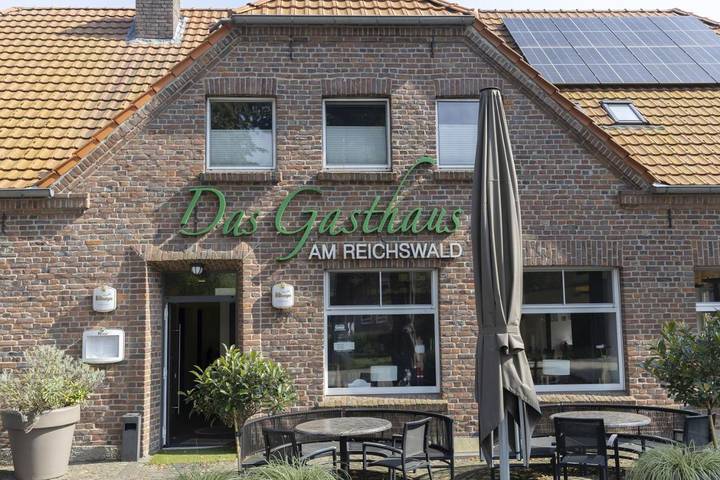 Hotel für 2 Personen, mit Terrasse und Garten sowie Ausblick in Kranenburg - 2