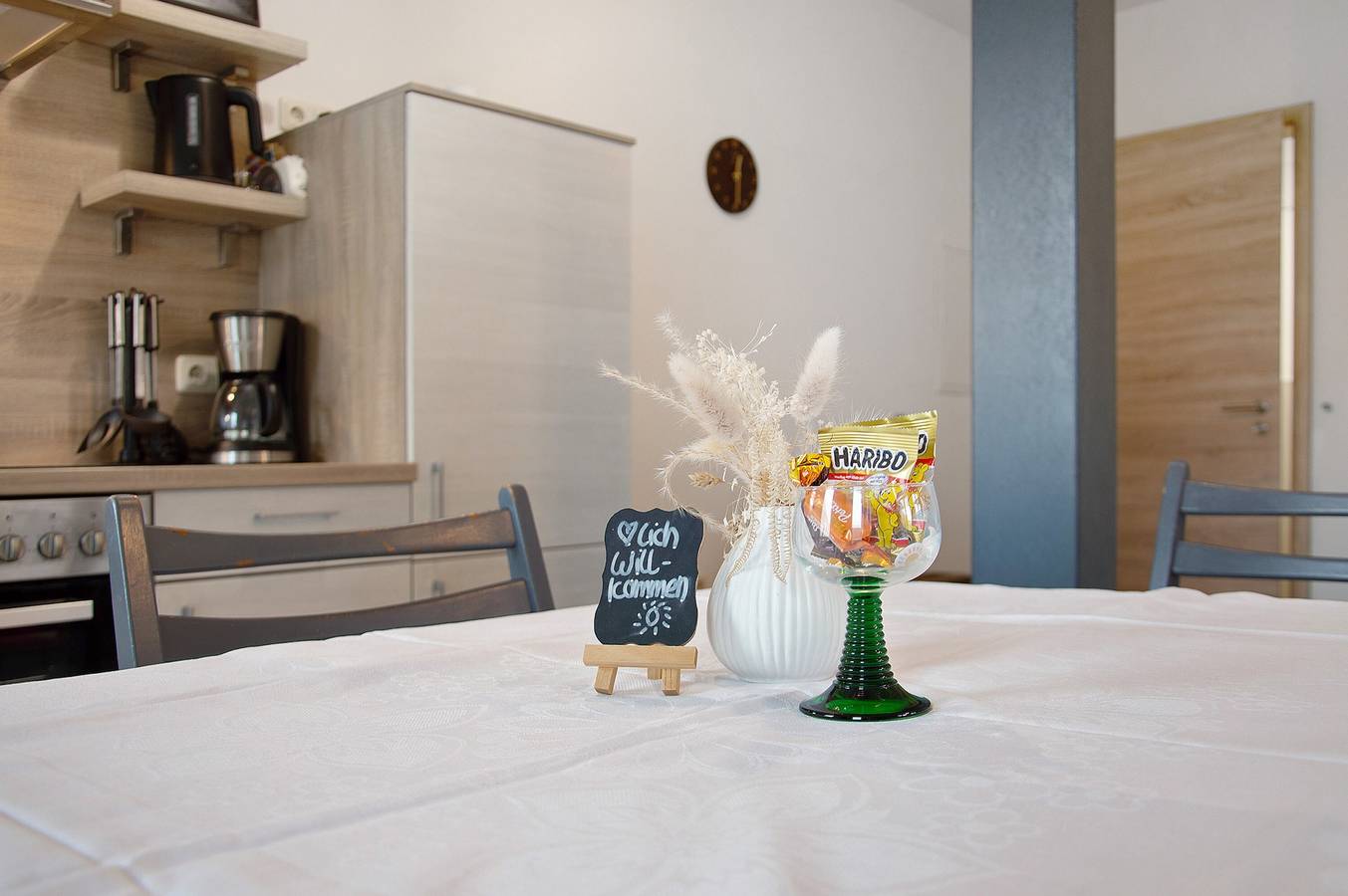 Ganze Wohnung, Ferienwohnung 'Mohnblume' mit Privatterrasse, Gemeinschaftsgarten und Wlan in Wittighausen, Taubertal