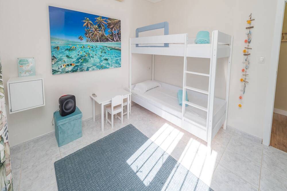 Villa Leonie, Privatpool, Jacuzzi, 8p in Orba, Costa Blanca