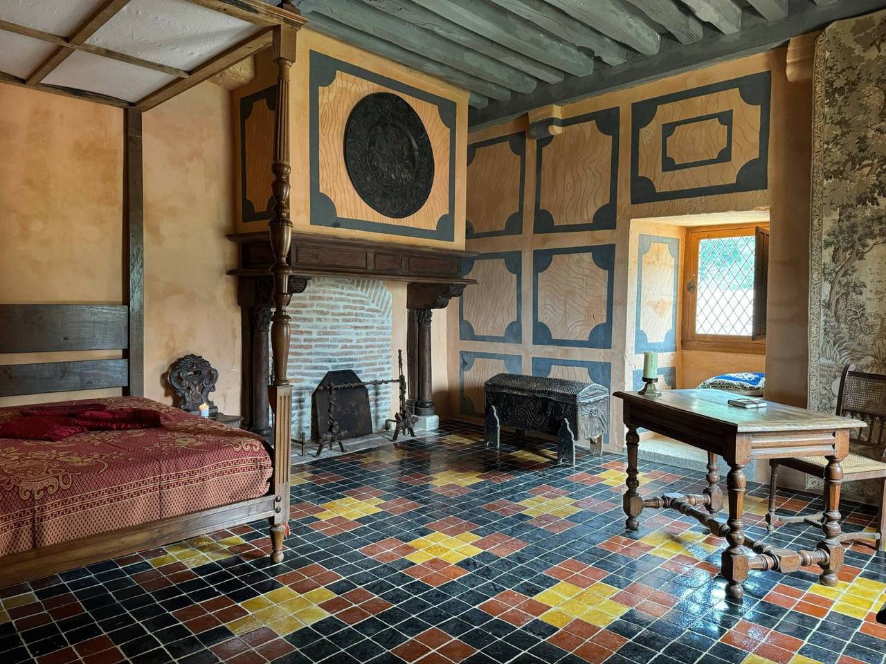 Château de Champrenault : voyagez dans le temps ! - Suite ducale in Champrenault, Région de Montbard