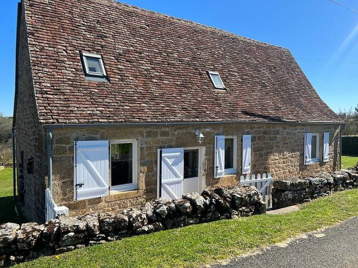 Gîte pour 8 personnes, avec jardin ainsi que piscine et terrasse à Miers - 2