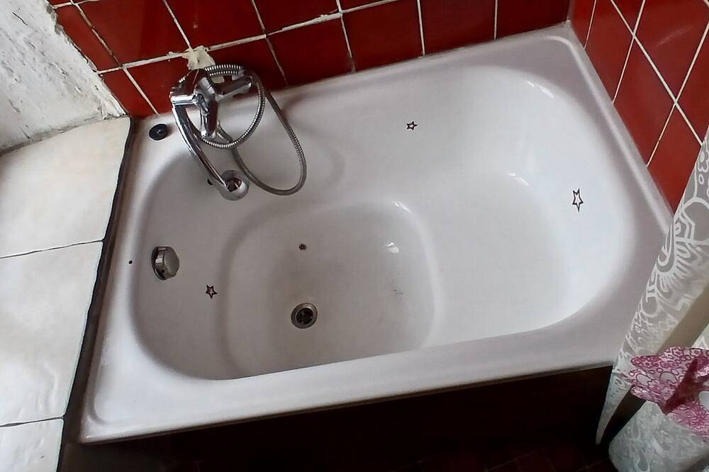 Petit Paradis Au Bord de L'eau in Roquebrun, Béziers region