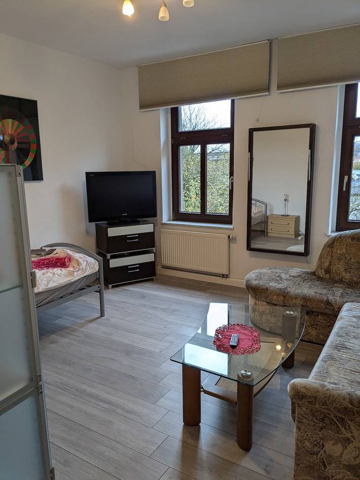 Ganze Wohnung, Apartment 'Zuhause auf Zeit' mit Garten in Gera, Ostthüringen