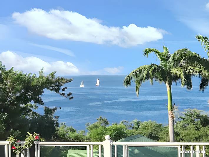 Location de vacances pour 6 personnes, avec piscine et balcon à Pointe-Noire - 2