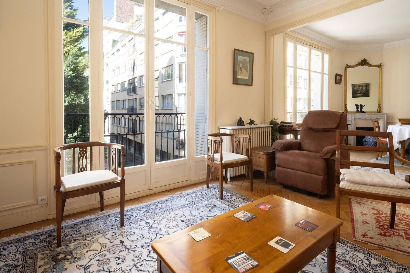 Geheel appartement, Het Haussmann-gebouw in Le Sarcey - Welkeys in Eiffeltoren, Parijs