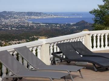 Chambre d’hôte pour 2 personnes, avec jardin dans Saint-Jean de l'Esterel