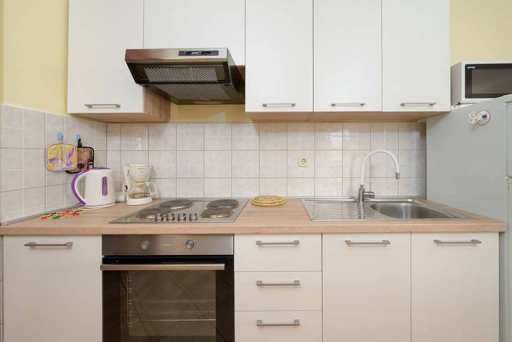 Villa Ana 2+2 - Peaceful location in Marčana, Südküste Istrien