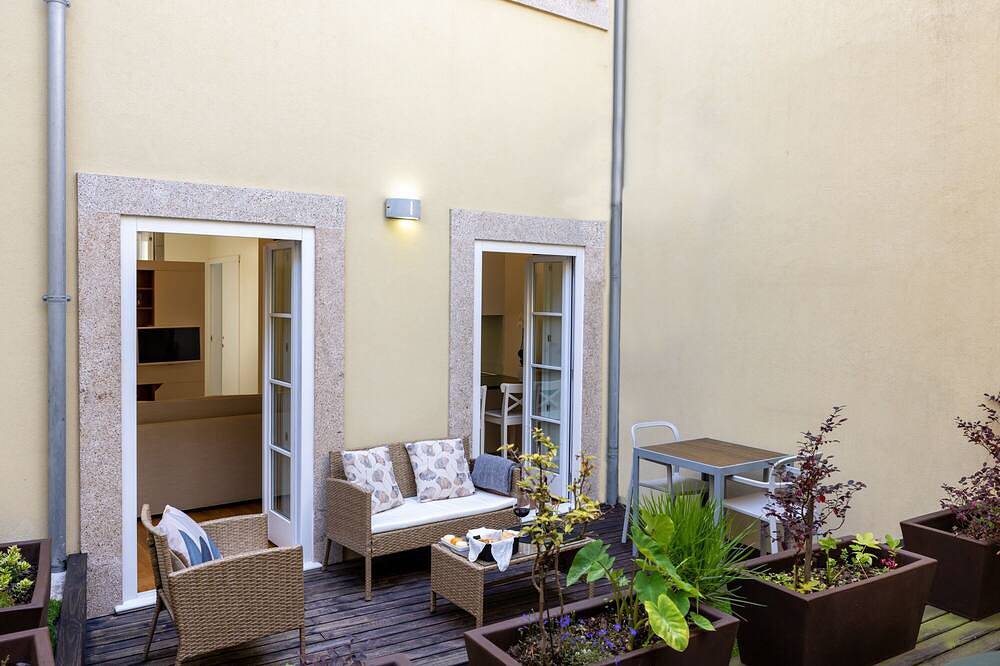 Apartamento De Férias para 2 Pessoas em Foz do Douro, Aldoar, Foz do Douro e Nevogilde