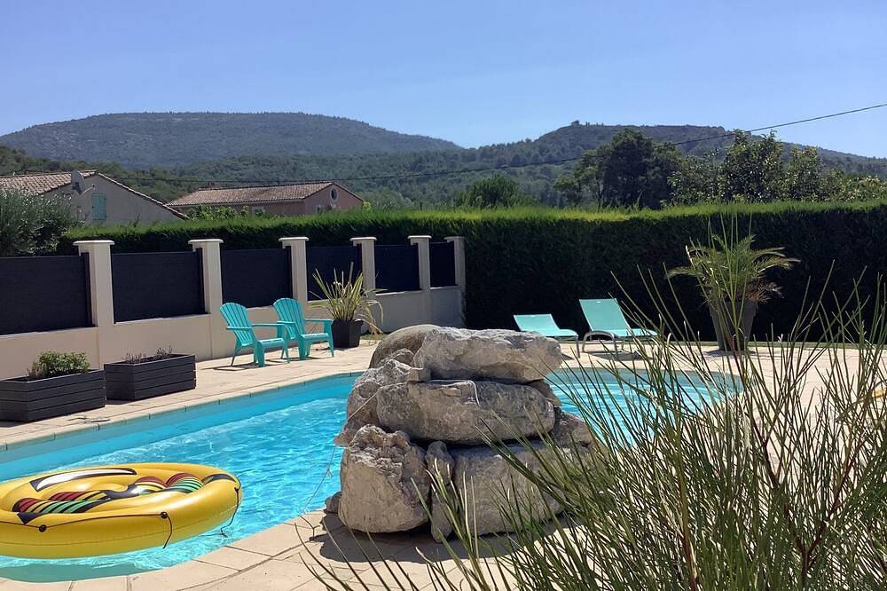 1 Bedroom Private vacation home in Saumane de vaucluse in Saumane-de-Vaucluse, Vaucluse