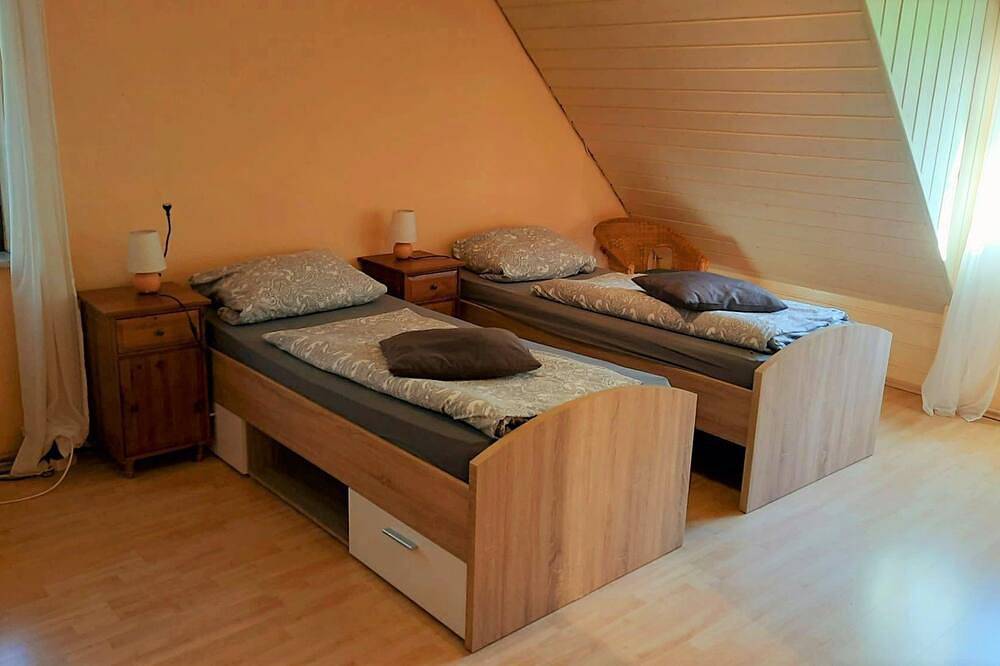 Ganze Wohnung, Ferienwohnung 65qm Talblick - Haus Brigitte - Hintere Mühle in Suedlicher Schwarzwald, Horben